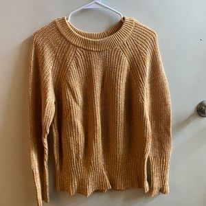 Universal Thread yellow sweater